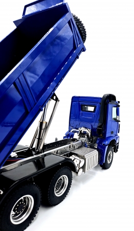 Mercedes-Benz Arocs 6x6 Kipper hydraulisch Blau