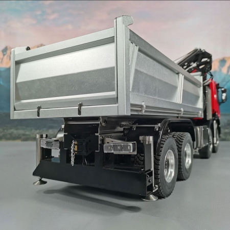 FM 1:14 8x8 LKW mit Iveco Trakker und hydraulischem Ladekran