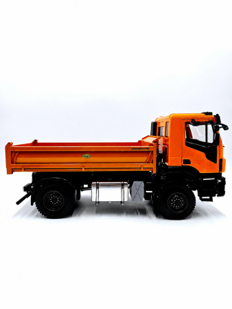 Preview: 4x4 Hydraulikkipper mit Iveco Trakker Kabine