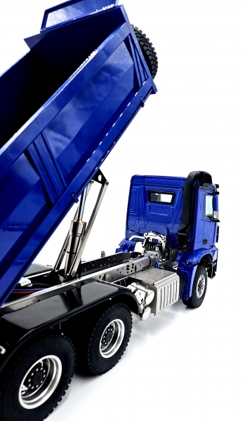 Mercedes-Benz Arocs 6x6 Kipper hydraulisch Blau