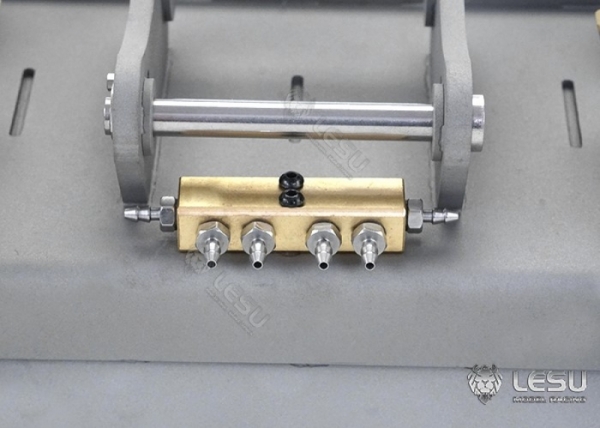 Hydraulische Kippschaufel für Lesu Ketten Bagger