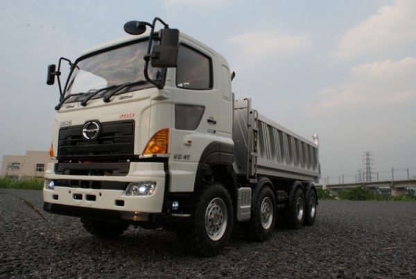 RC Lesu Racing 1:14 Hino 8x8 Kipper
